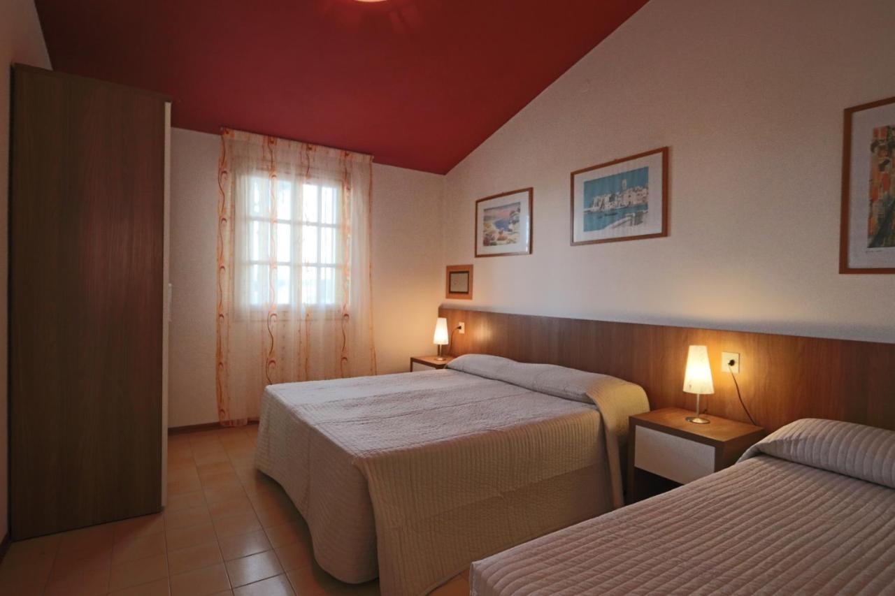 Villaggio Euro Residence Club Bibione Exteriör bild